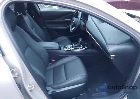 2022 Mazda Cx-30 Preferred z USA, uszkodzony, nr VIN 3MVDMBCL0NM420643